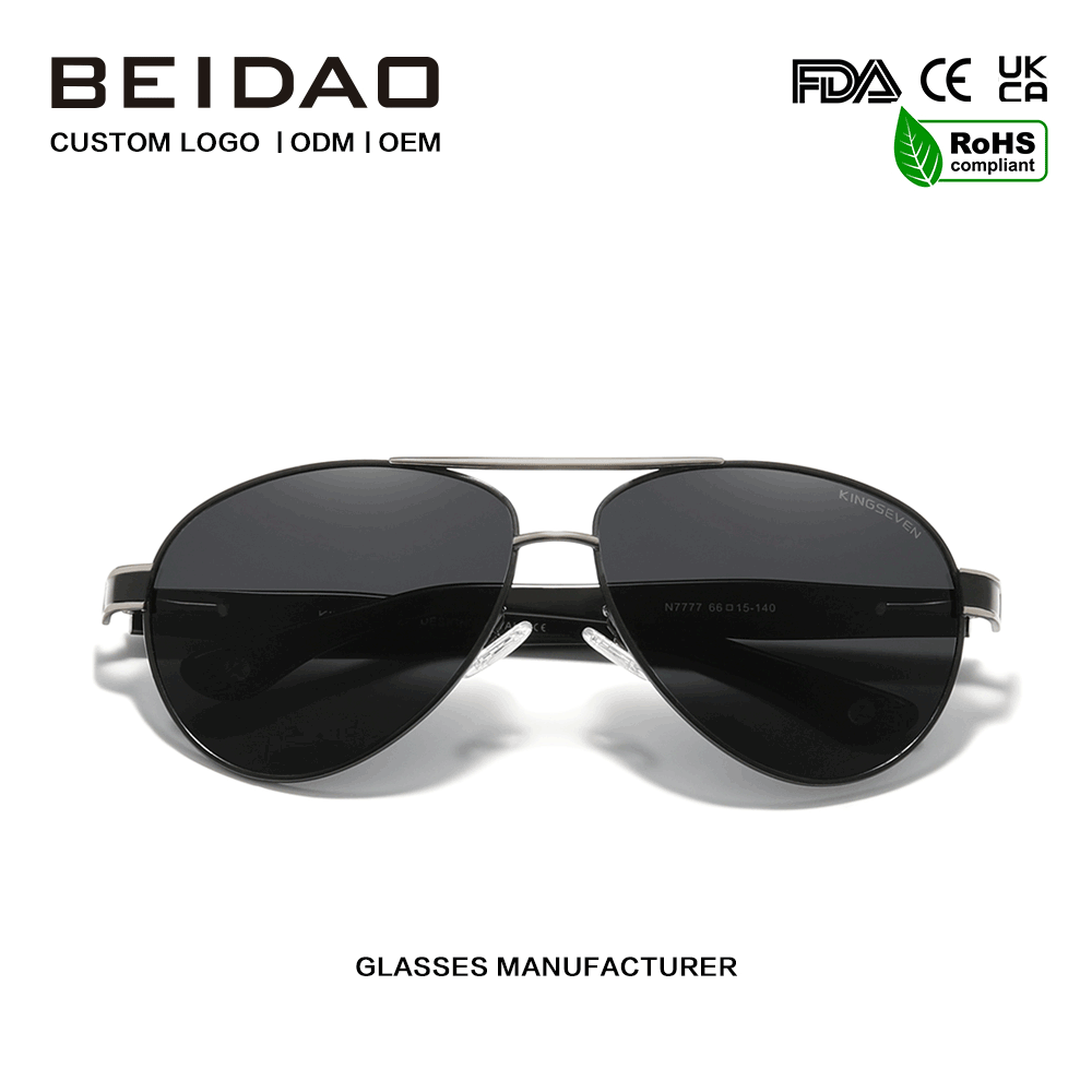 แว่นตานักบินแบบมีแกนลวดป้องกัน UV400 แบบโพลาไรซ์